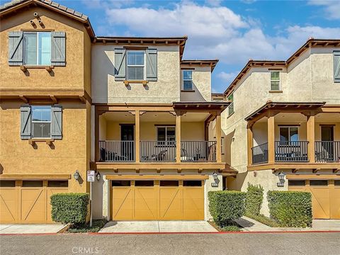 Tiny photo for 26707 Lexington Lane, Saugus, CA 91350 (MLS # SR25271889)