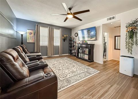 Tiny photo for 26707 Lexington Lane, Saugus, CA 91350 (MLS # SR25271889)