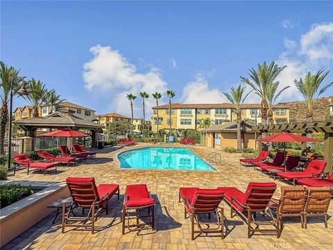 Tiny photo for 26707 Lexington Lane, Saugus, CA 91350 (MLS # SR25271889)