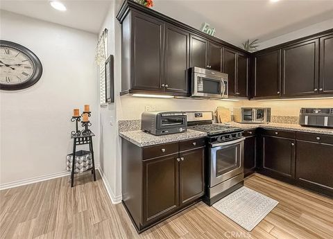 Tiny photo for 26707 Lexington Lane, Saugus, CA 91350 (MLS # SR25271889)