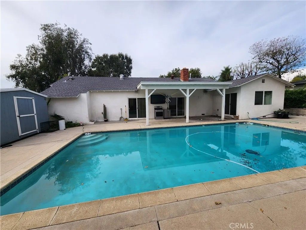 Photo of 9462 Givens, Northridge, CA 91325 (MLS # SR26015363)