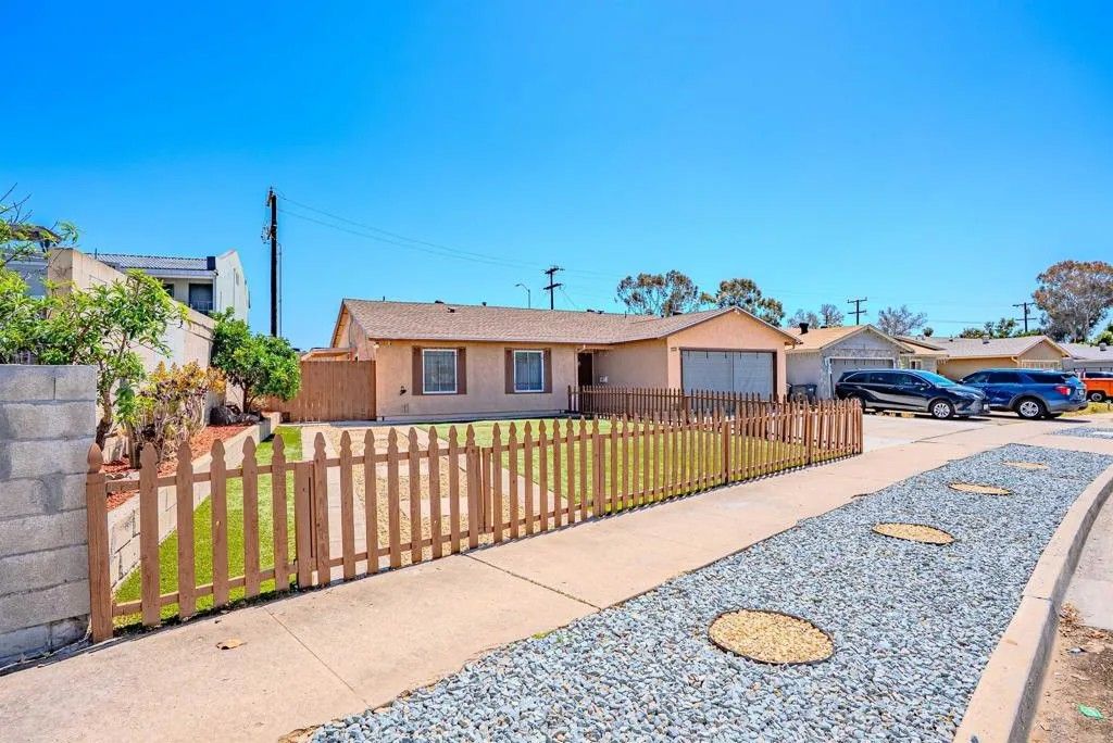 Photo of 773 Sandalwood Dr, El Cajon, CA 92021 (MLS # PTP2603670)