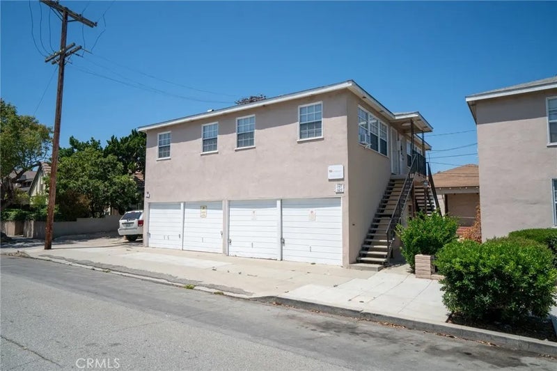 927 Belmont Avenue