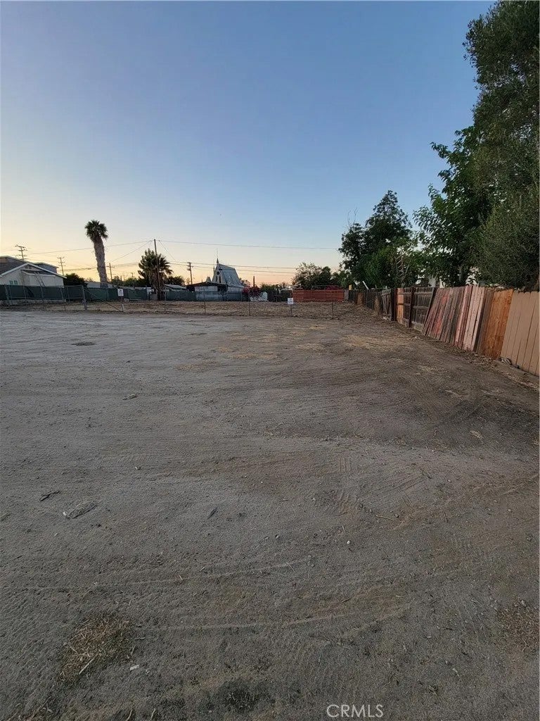 0 W 4th St