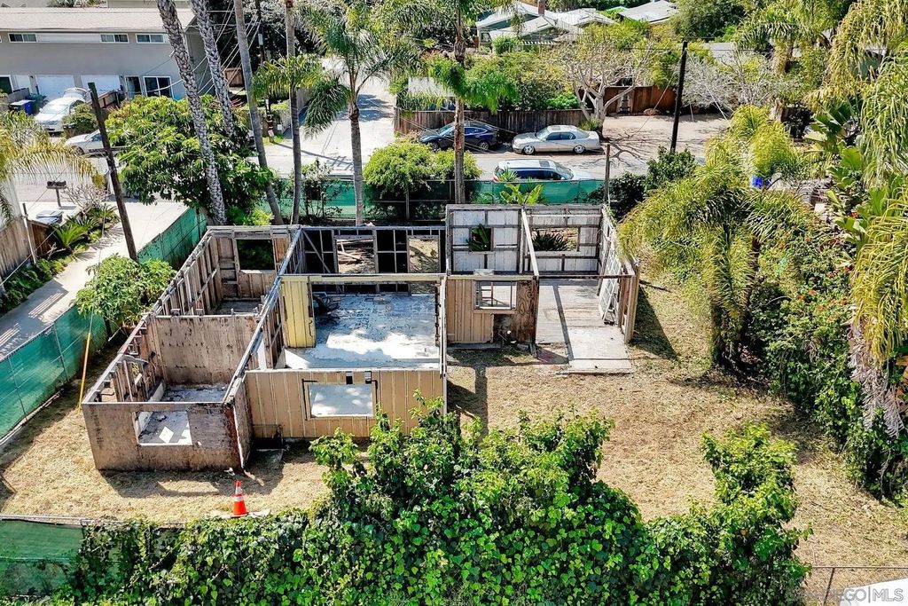 Photo of 569-73 Hermes Ave, Encinitas, CA 92024 (MLS # 260006693)