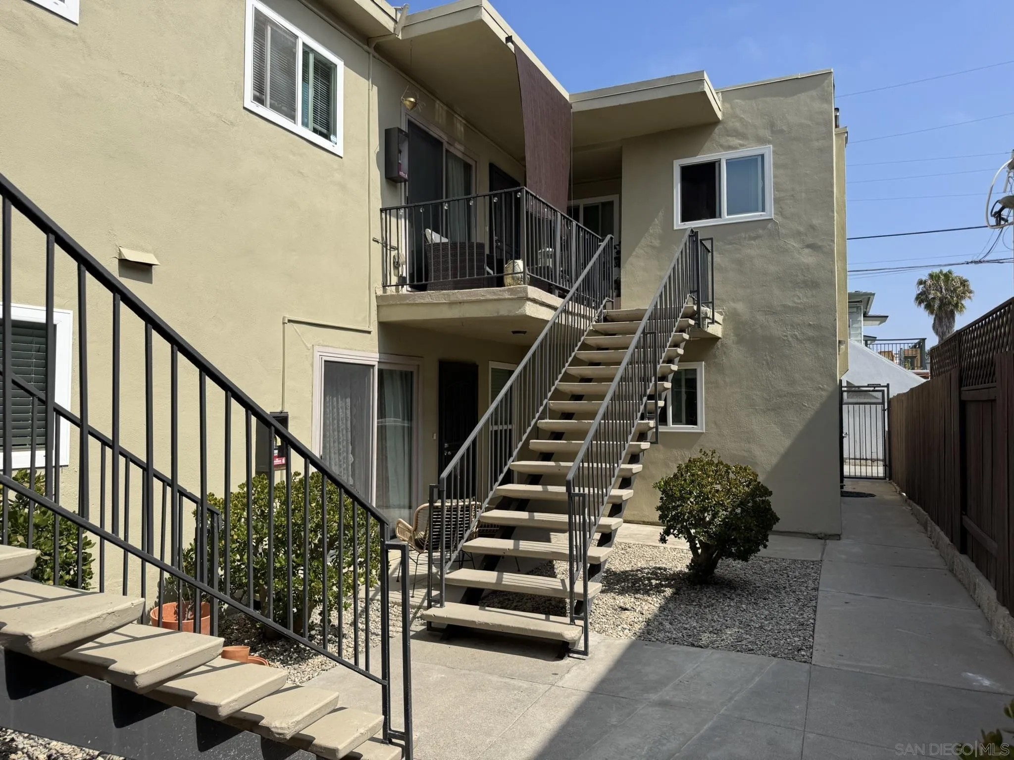3470 Monroe Avenue