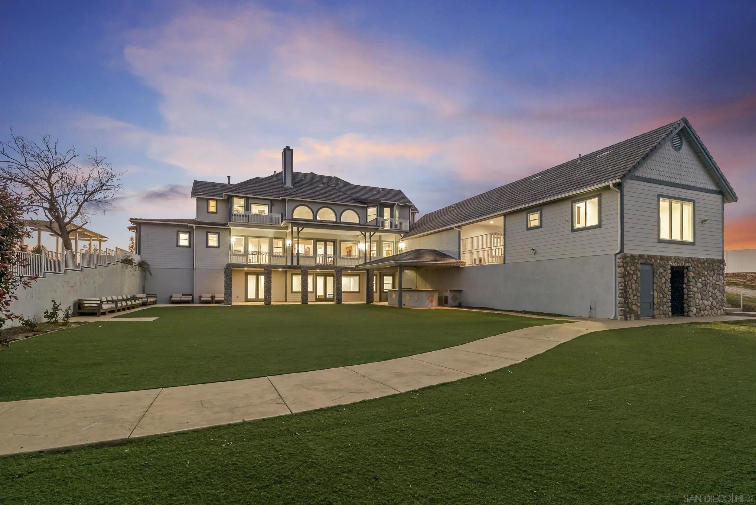 39650 Patagonia Court