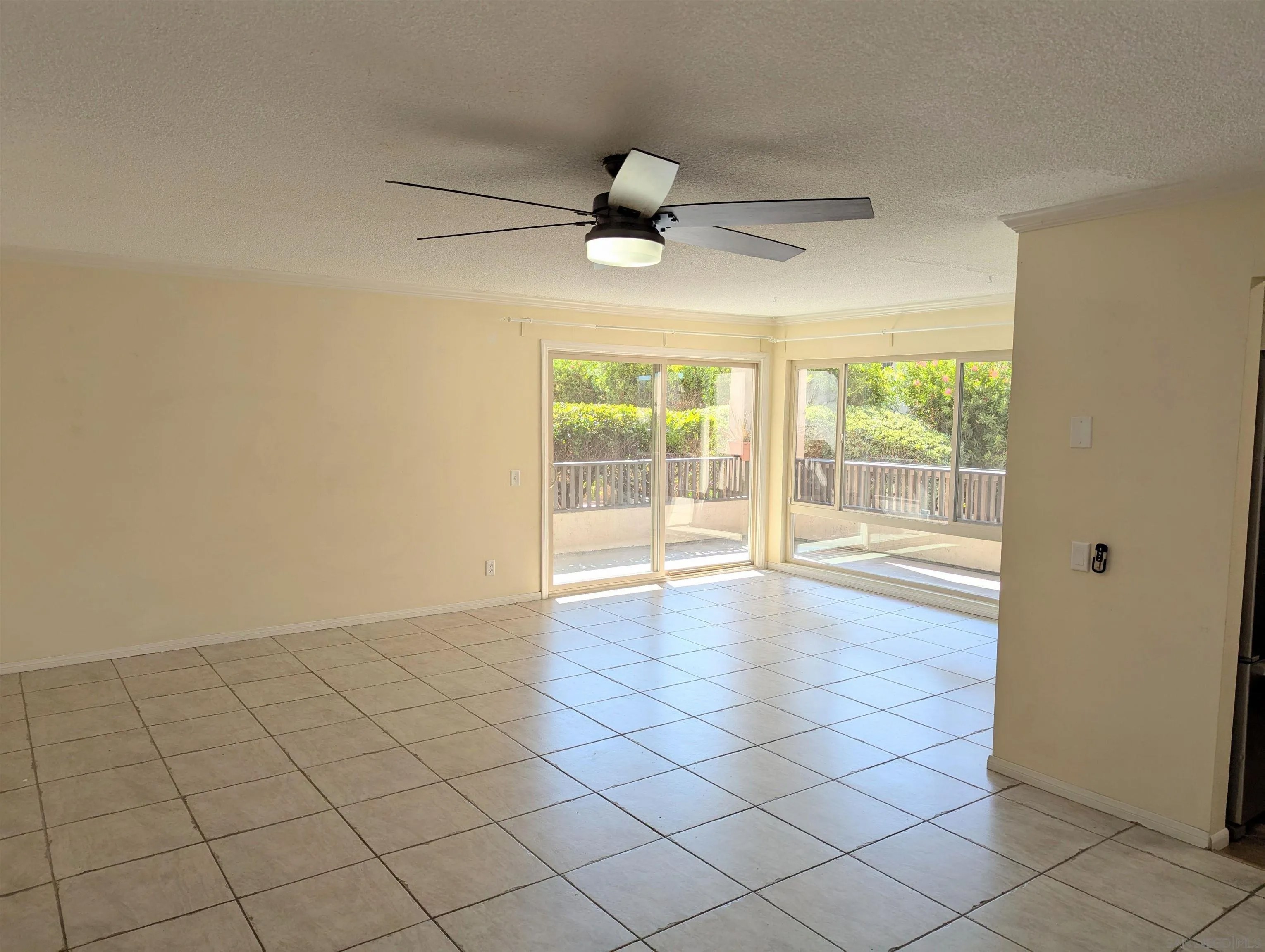 2530 Clairemont Dr 107