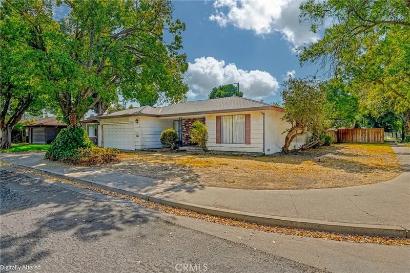 600 Dennis Court