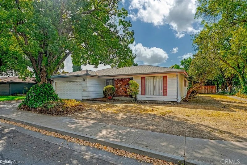 600 Dennis Court