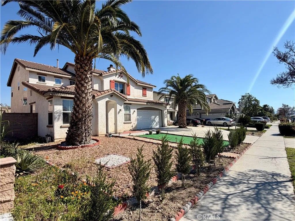 Photo of 7575 Lime Ave, Fontana, CA 92336 (MLS # SW26047229)