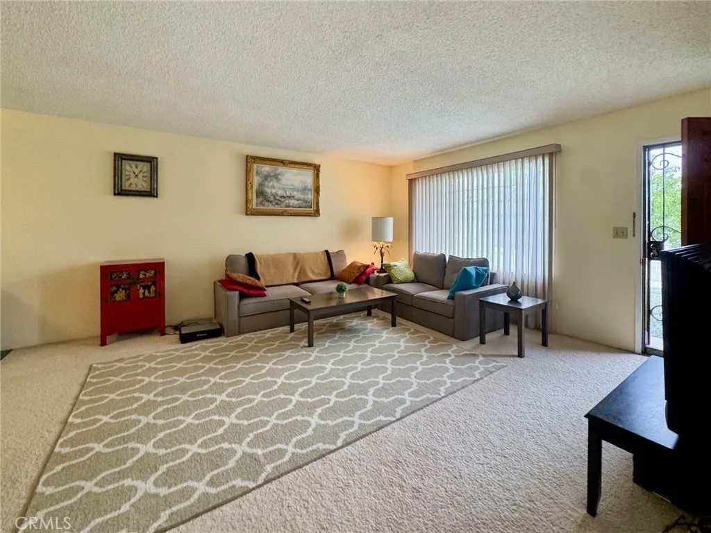 890 Costo Lane