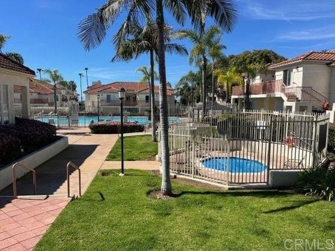 Photo of 310 ISTHMUS Way #17, Oceanside, CA 92058 (MLS # NDP2601839)