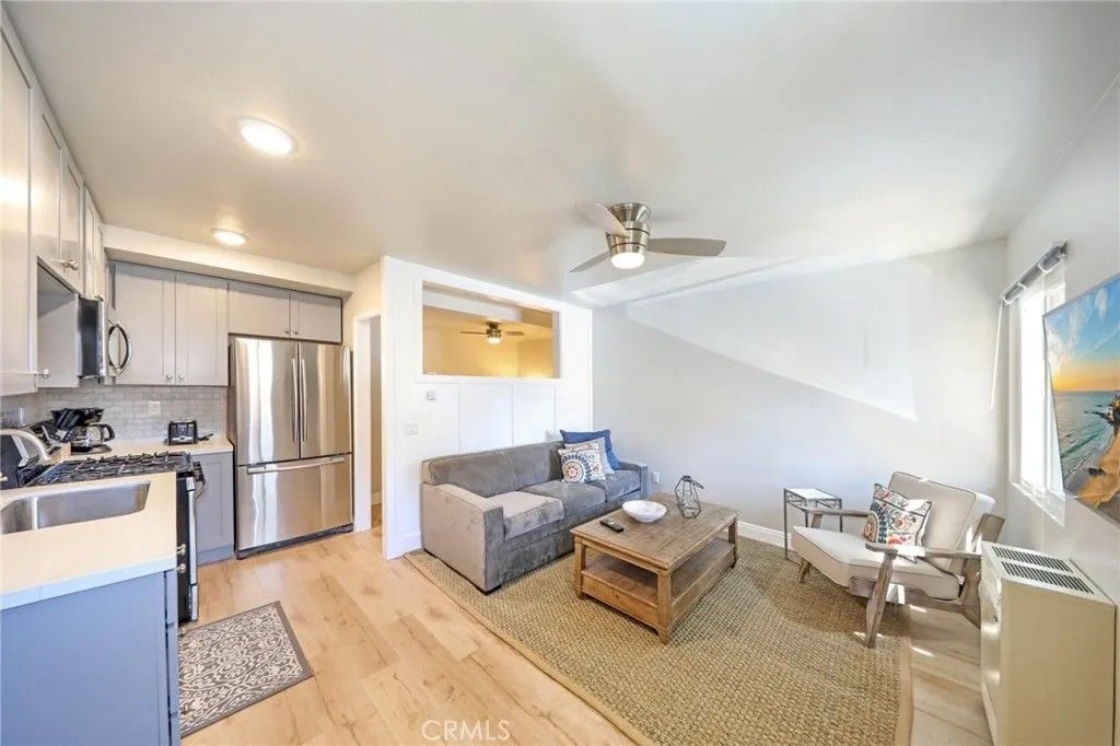 Photo of 327 3rd St #R, Laguna Beach, CA 92651 (MLS # LG26006600)