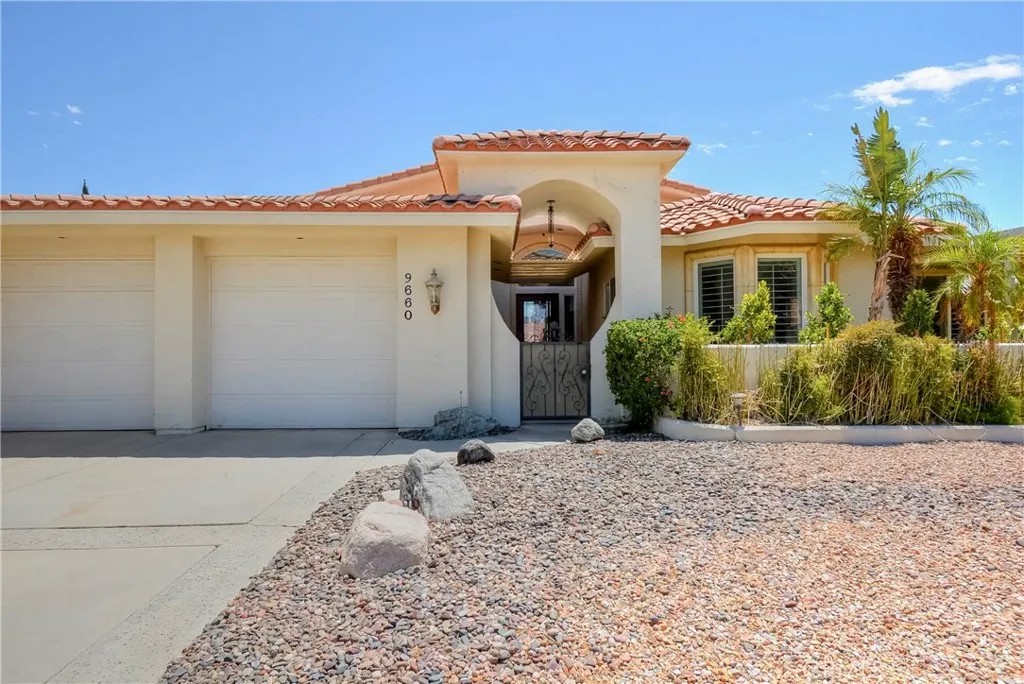 9660 Clubhouse
