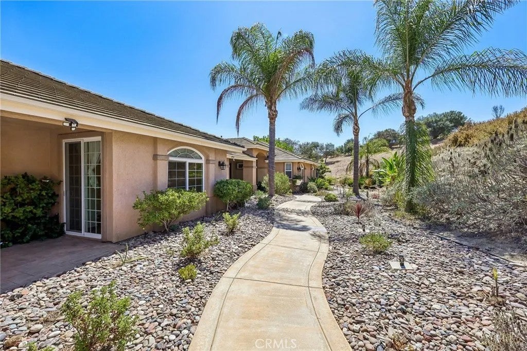 Photo of 3676 Alta Vista, Fallbrook, CA 92028 (MLS # OC26217889)