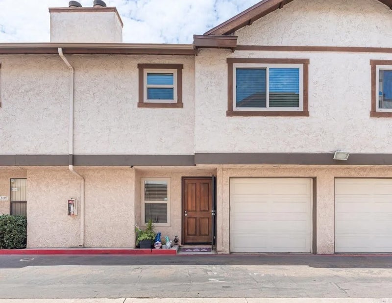 1324 Villa Tempra Drive