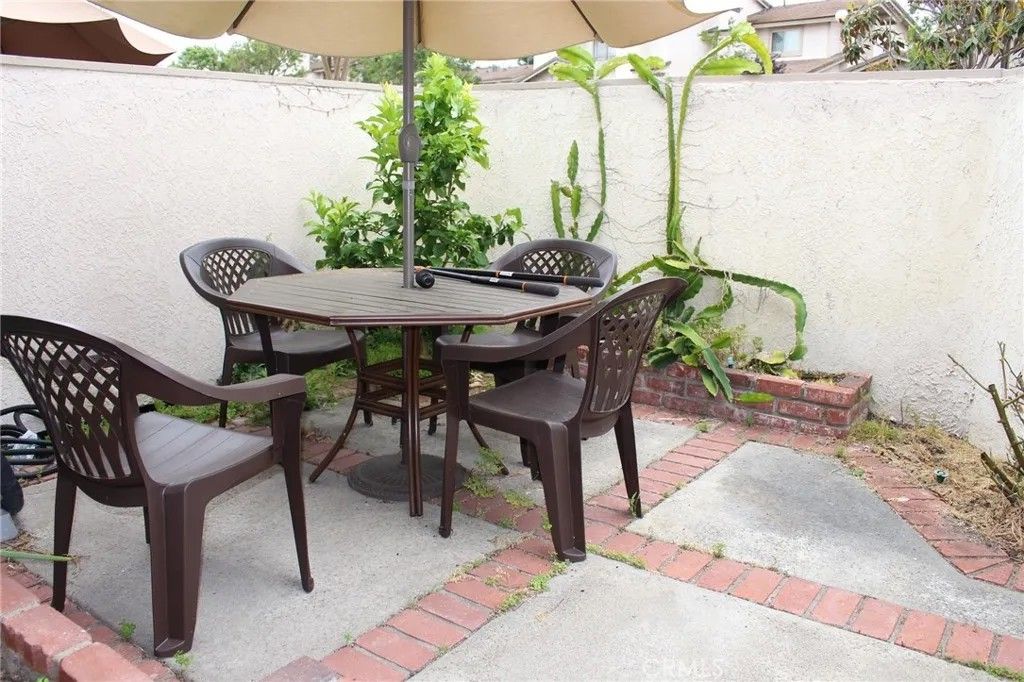 Photo of 11 Starshine #6, Irvine, CA 92603 (MLS # OC25272298)