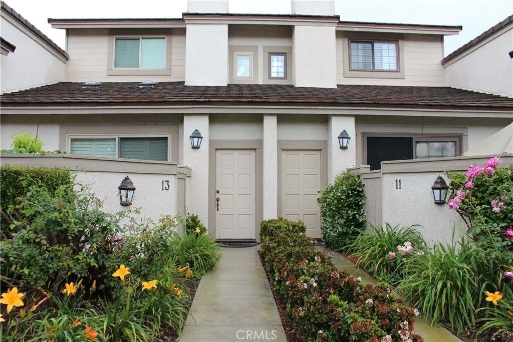Photo of 11 Starshine #6, Irvine, CA 92603 (MLS # OC25272298)