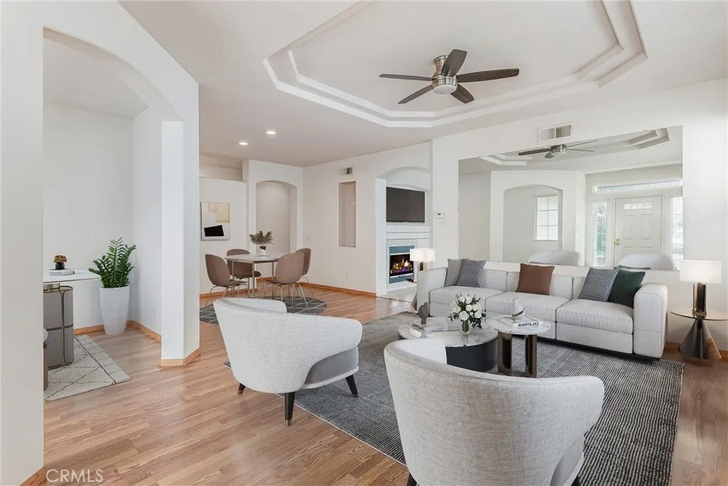 1619 Fairway Oaks Avenue