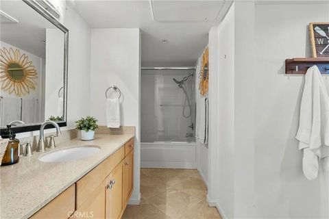 Tiny photo for 201 E Angeleno Ave #426, Burbank, CA 91502 (MLS # SR25246566)