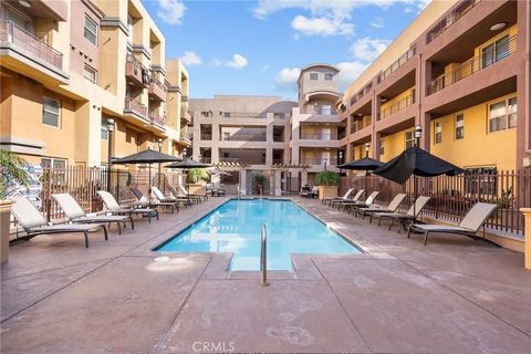 Tiny photo for 201 E Angeleno Ave #426, Burbank, CA 91502 (MLS # SR25246566)