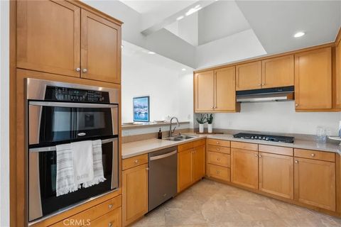 Tiny photo for 201 E Angeleno Ave #426, Burbank, CA 91502 (MLS # SR25246566)