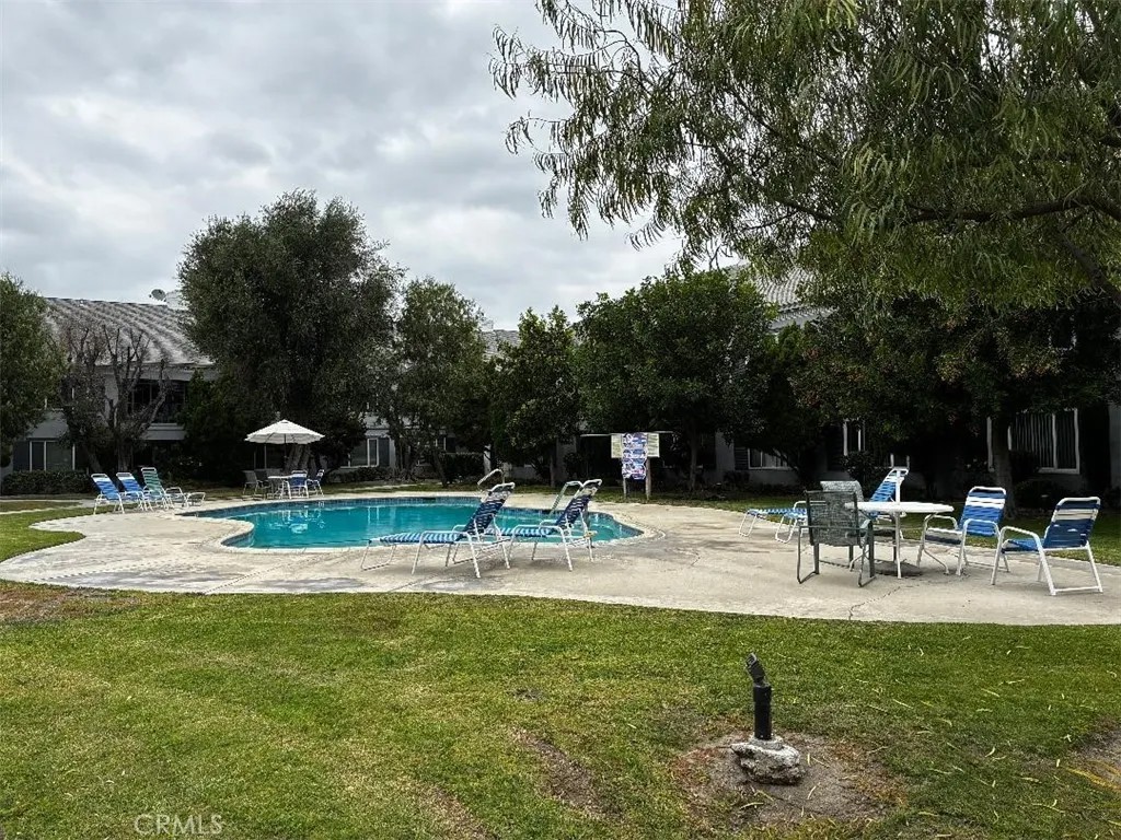 1631 S Pomona D31