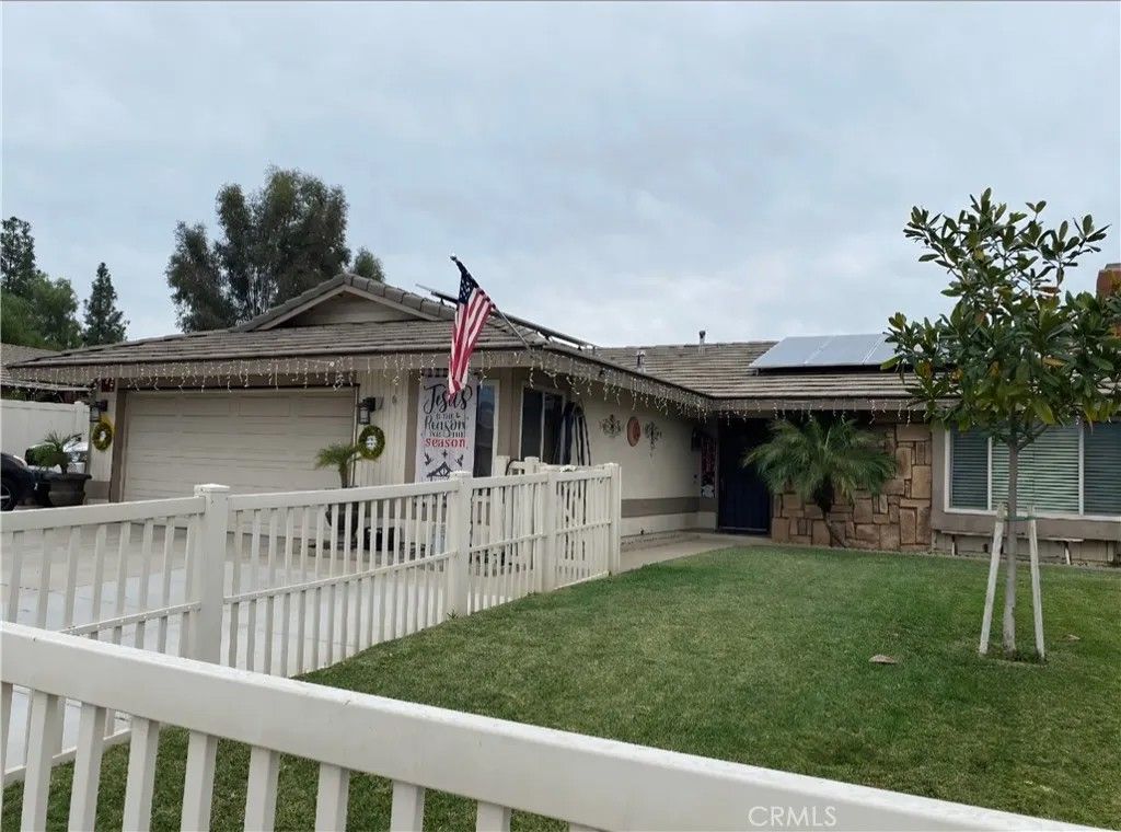 Photo of 14534 Parkwood Court, Moreno Valley, CA 92553 (MLS # CV25280266)