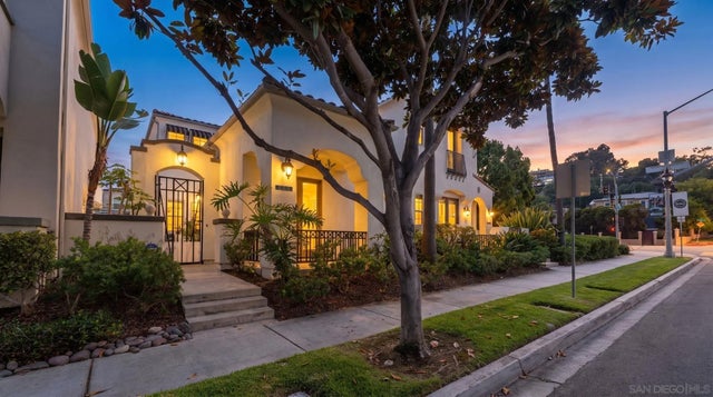2985 Farragut Rd, San Diego