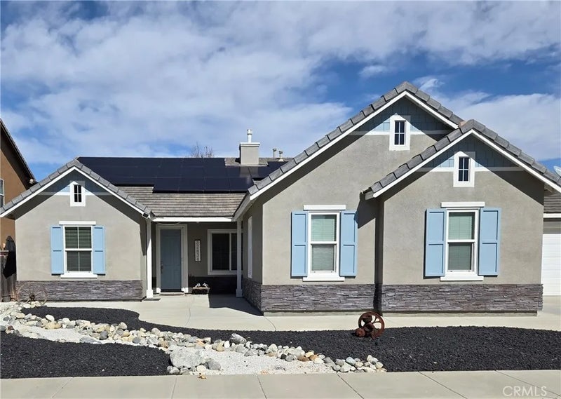32834 Field View