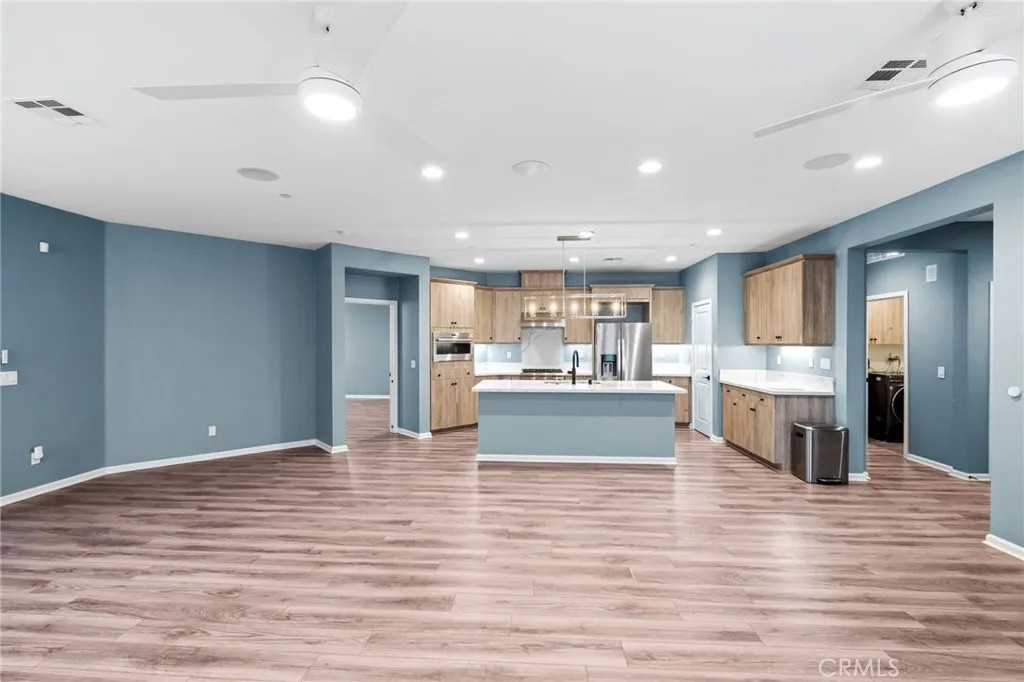 1373 Topanga Drive