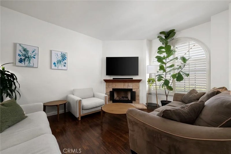 15809 Venus Place