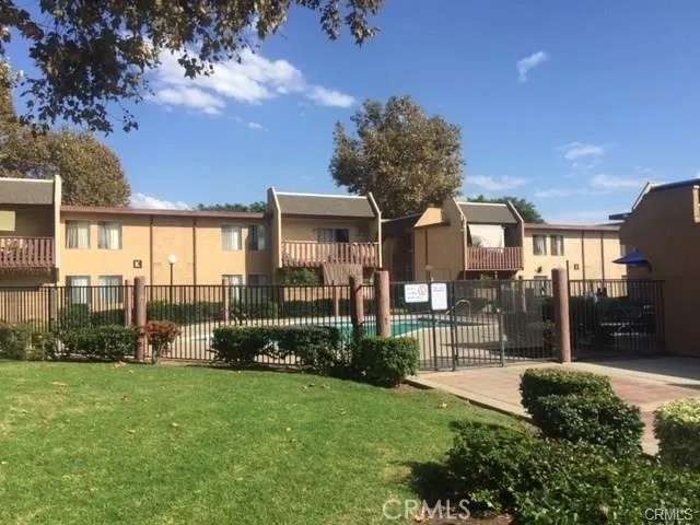 801 S Lyon Street H-3