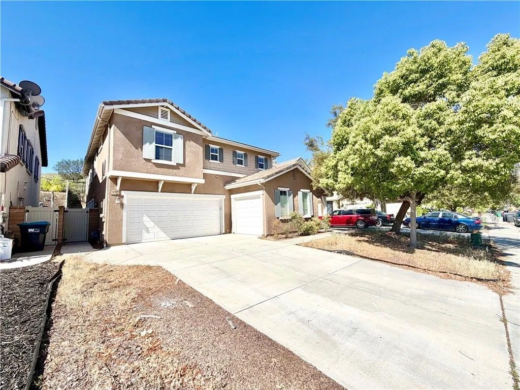 Photo of 29751 Maxmillian Avenue, Murrieta, CA 92563 (MLS # SW26077630)