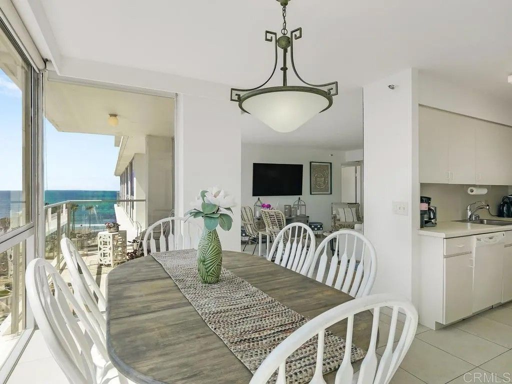 Photo of 1810 Avenida Del Mundo #609, Coronado, CA 92118 (MLS # PTP2603330)