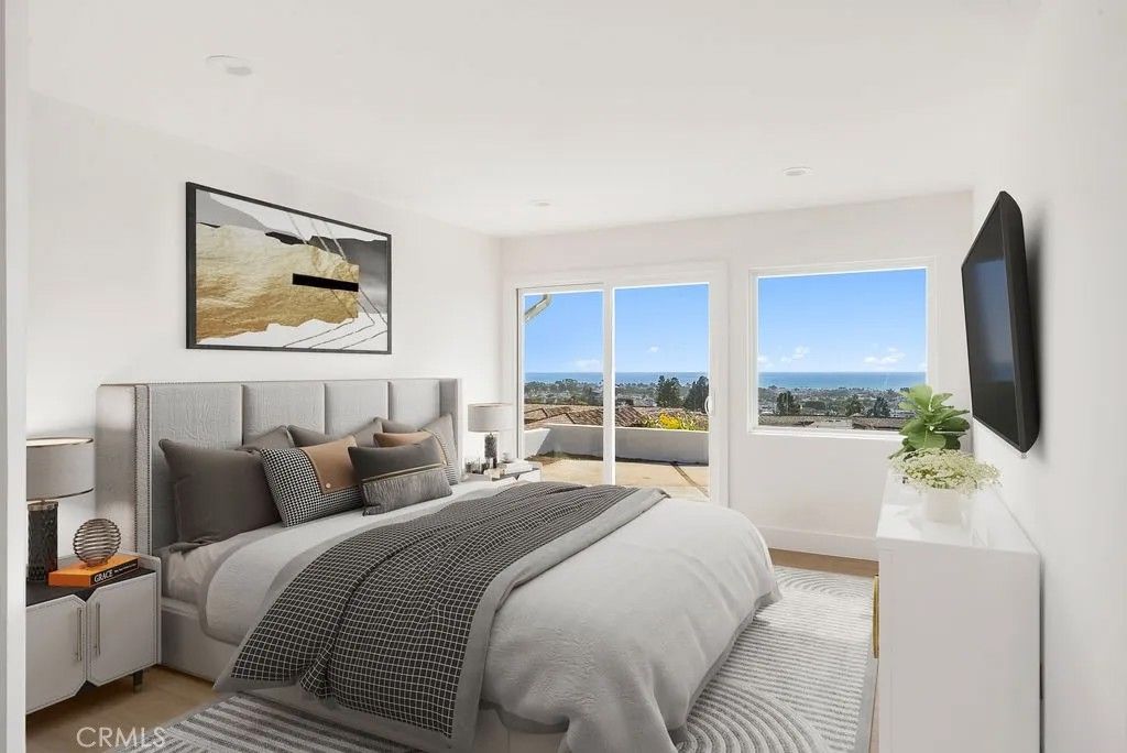 Photo of 2719 Setting Sun Dr, Corona Del Mar, CA 92625 (MLS # OC26000931)