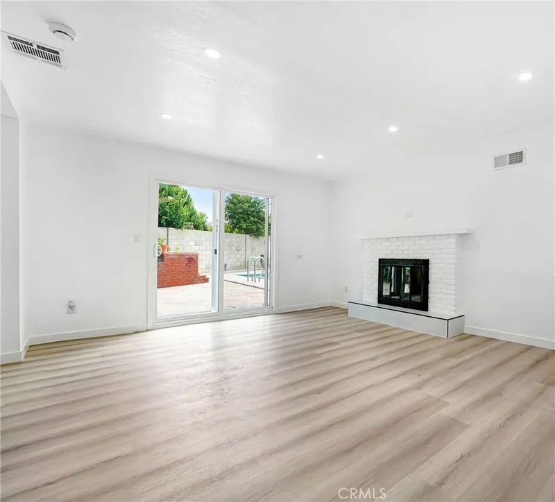 13260 Winfield