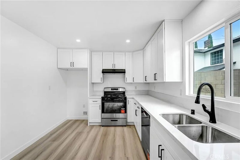 13260 Winfield