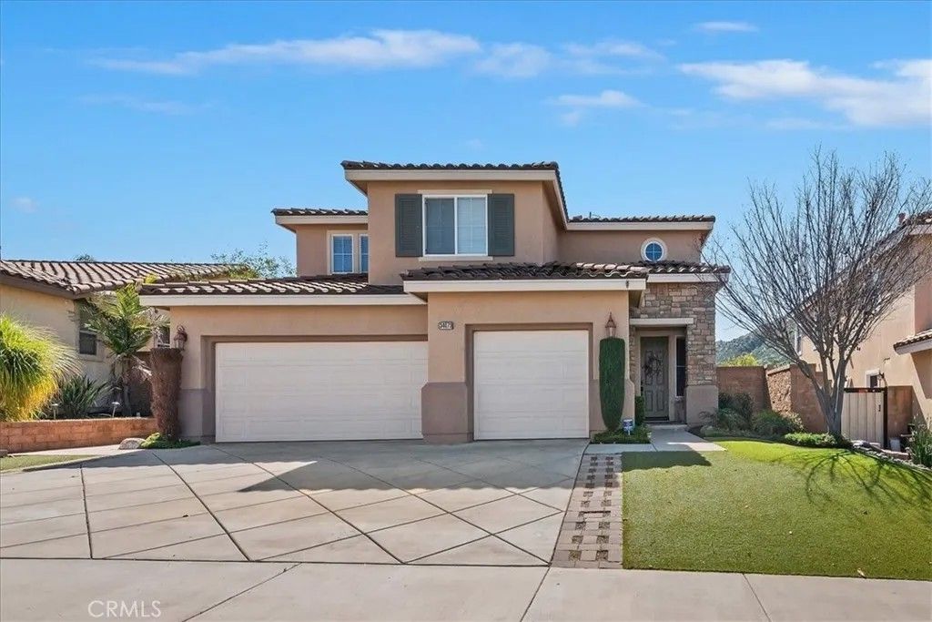 Photo of 34073 Corktree Rd, Lake Elsinore, CA 92532 (MLS # IV26048713)