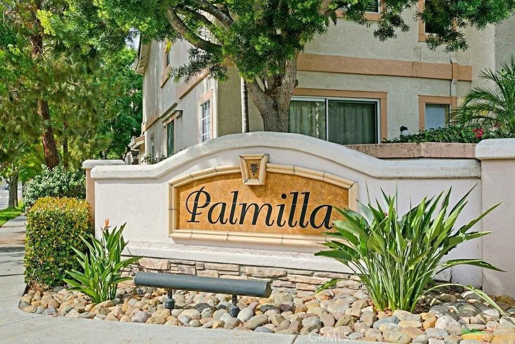 Photo of 13626 Jadestone Way, San Diego, CA 92130 (MLS # SR26097215)