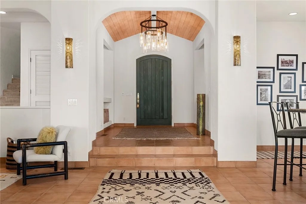 3 Hill Oak Commons