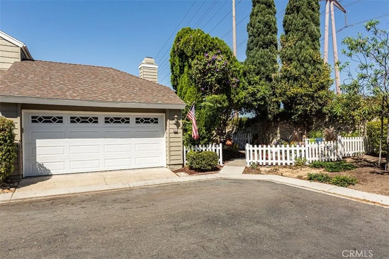 24 Riverstone