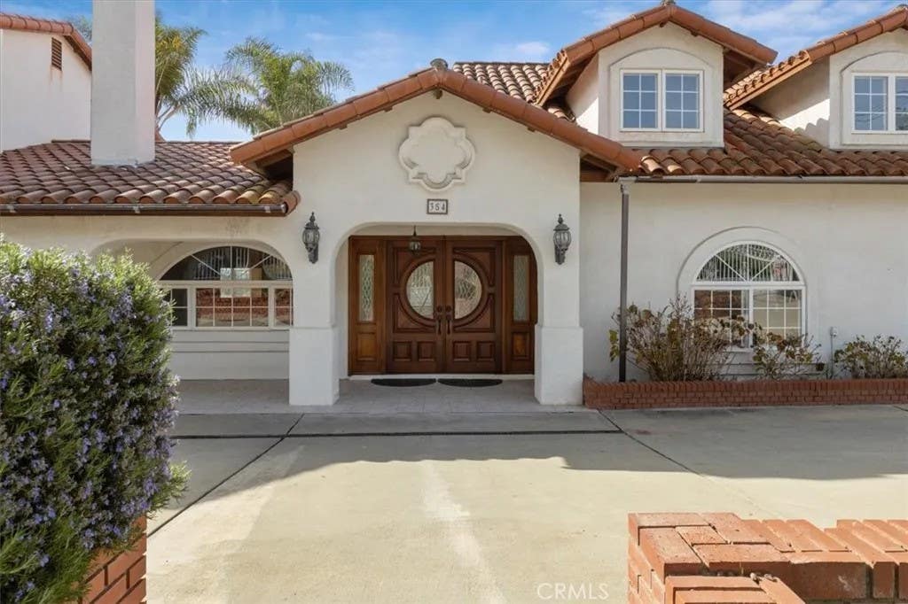 Photo of 354 Rancho Camino, Fallbrook, CA 92028 (MLS # SW26136221)