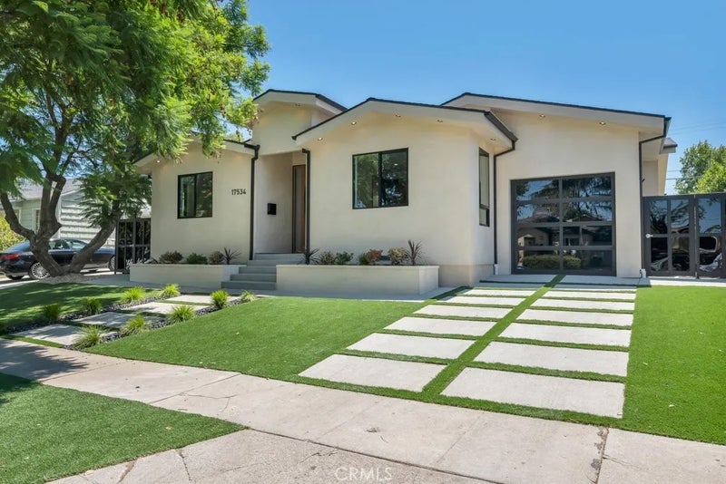 17534 Collins