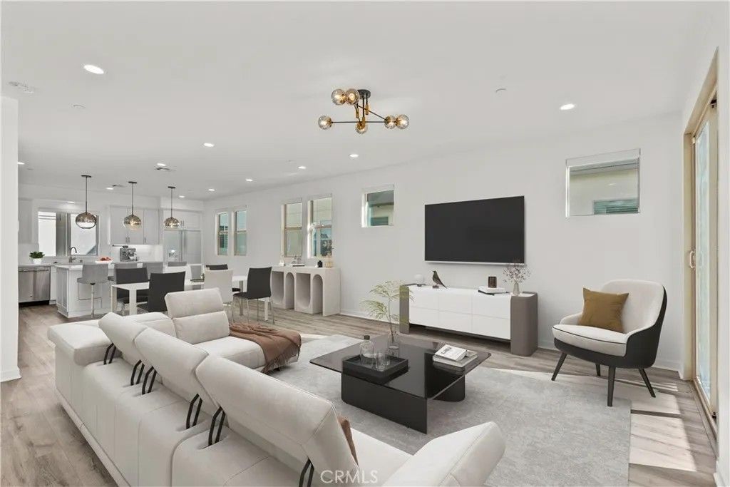 Photo of 19542 Empire Lane, Northridge, CA 91324 (MLS # GD25276739)