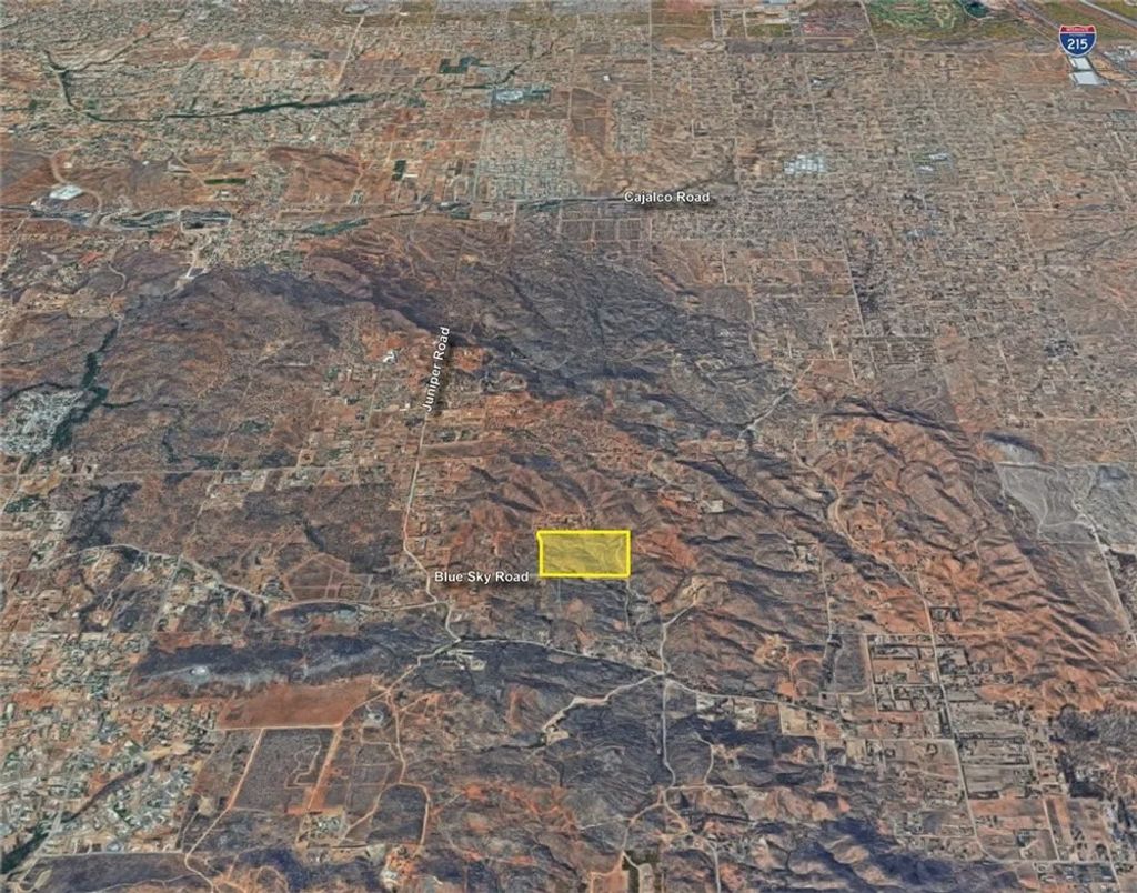 Photo of 2 Blue Sky Road, Perris, CA 92570 (MLS # IV26021641)