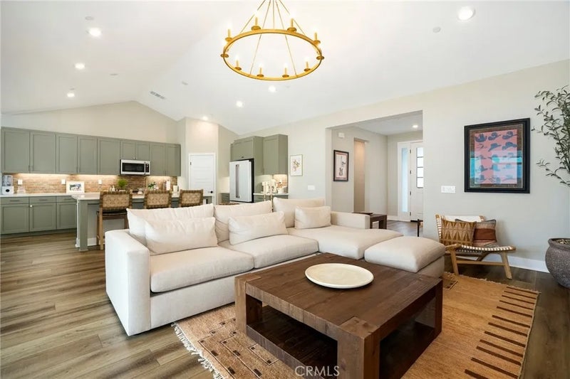 3805 Shannon Lane