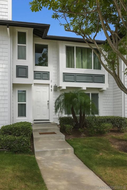 876 Hollyhock Ct Carlsbad CA 92011