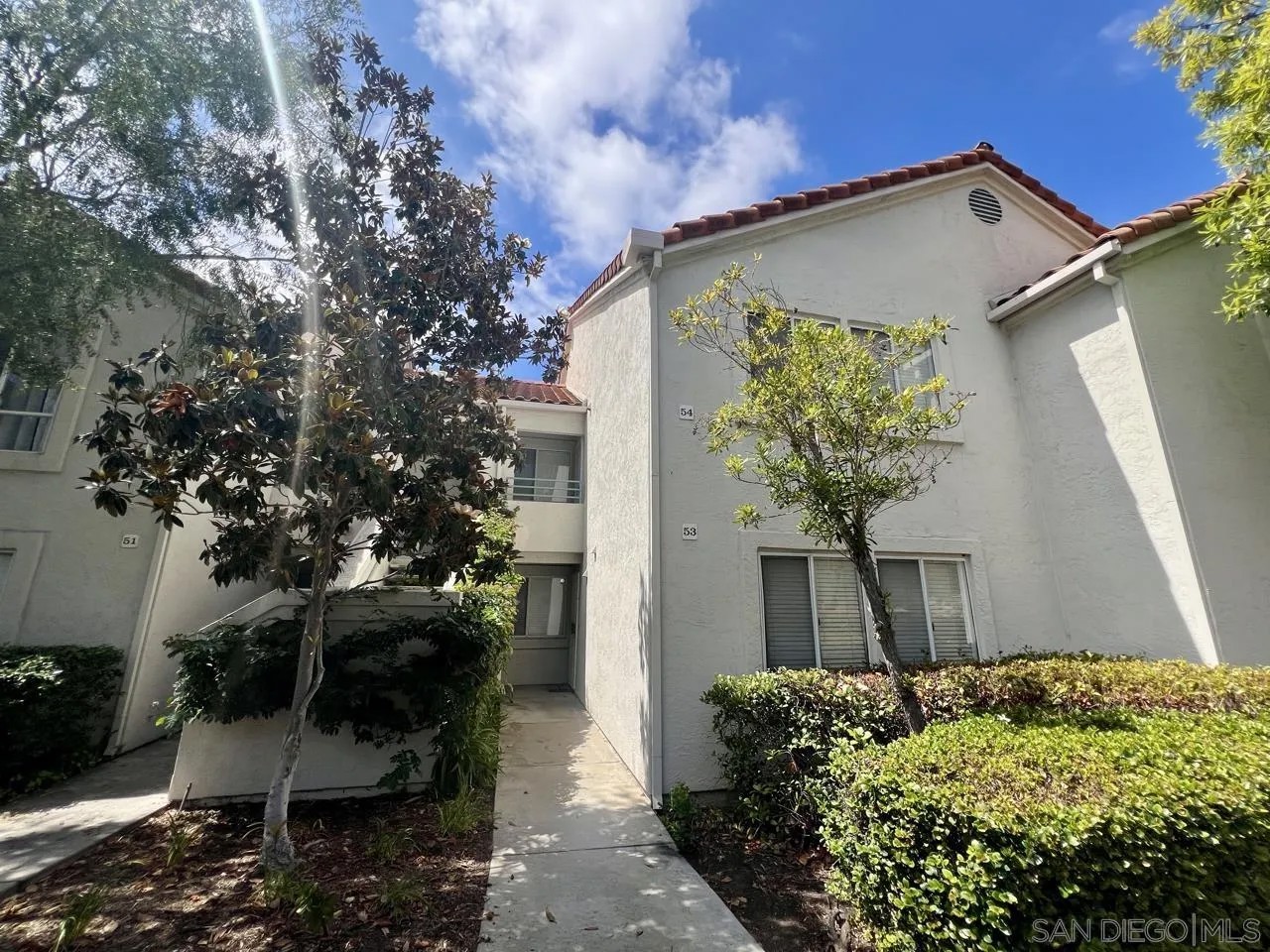 9995 Scripps Westview Way 54